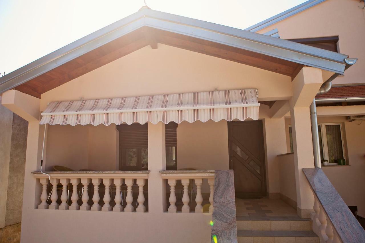 Apartments Classic#Bnm Biograd Na Moru Ngoại thất bức ảnh